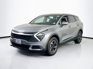 Used 2023 Kia Sportage LX image 1