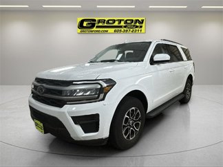 Used 2024 Ford Expedition XLT image 1