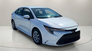 Used 2022 Toyota Corolla LE image 1