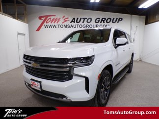 Used 2021 Chevrolet Suburban LT image 1