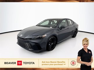 Certified 2025 Toyota Camry SE image 1