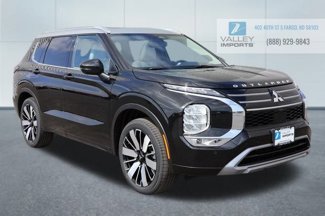 New 2025 Mitsubishi Outlander SEL image 1
