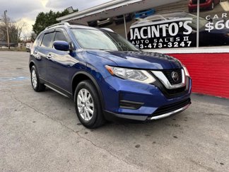 Used 2020 Nissan Rogue SV image 1