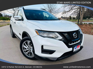 Used 2017 Nissan Rogue SV image 1
