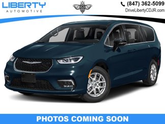 New 2025 Chrysler Pacifica Limited image 1