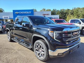 New 2025 GMC Sierra 1500 SLT image 1