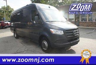 Used 2019 Mercedes-Benz Sprinter 4500 image 1