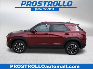 New 2025 Chevrolet TrailBlazer LT w/ Convenience Package image 1
