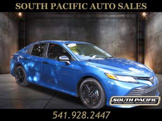 Used 2020 Toyota Camry LE image 1