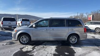Used 2019 Dodge Grand Caravan SXT image 1