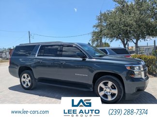 Used 2020 Chevrolet Suburban LT image 1