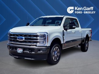 New 2025 Ford F350 4x4 Crew Cab Super Duty image 1