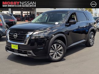 New 2025 Nissan Pathfinder SL w/ Cargo Package image 1