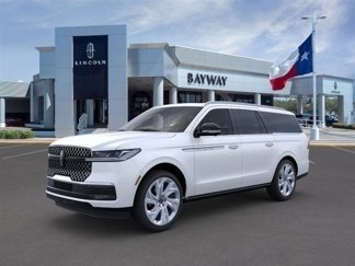 New 2025 Lincoln Navigator L Reserve image 1