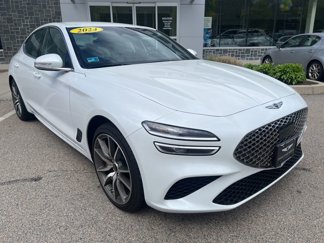 Used 2024 Genesis G70 2.5T image 1
