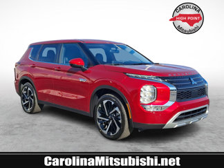 New 2025 Mitsubishi Outlander SE image 1