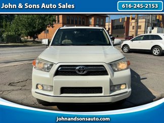Used 2012 Toyota 4Runner SR5 image 1