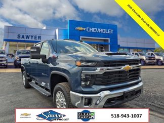 Used 2025 Chevrolet Silverado 2500 LT image 1