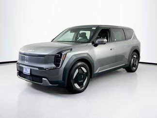 Used 2024 Kia EV9 Light image 1