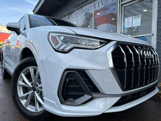 Used 2025 Audi Q3 2.0T Premium image 1