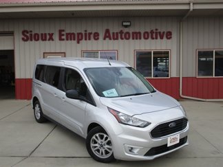 Used 2022 Ford Transit Connect XLT image 1