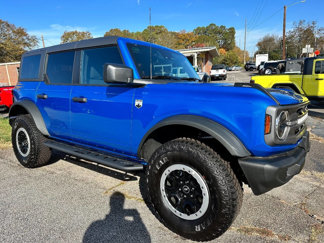 Used 2023 Ford Bronco Big Bend w/ Sasquatch Package image 1