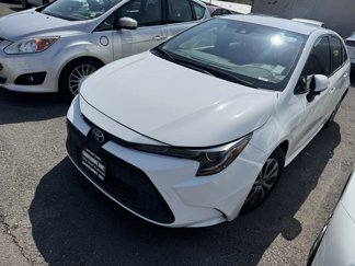 Used 2022 Toyota Corolla LE image 1