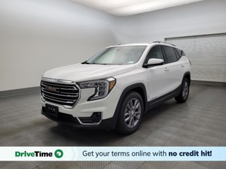 Used 2023 GMC Terrain SLT image 1