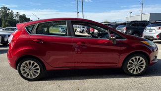 Used 2017 Ford Fiesta Titanium image 1