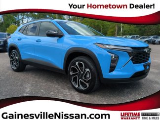 Used 2024 Chevrolet Trax RS w/ Driver Confidence Package image 1