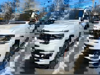 New 2025 Jeep Wagoneer 4WD image 1