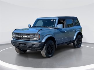 Used 2023 Ford Bronco Outer Banks image 1