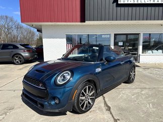 Used 2021 MINI Cooper S w/ Sidewalk Package image 1