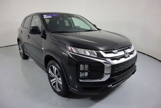 Used 2024 Mitsubishi Outlander Sport SE image 1