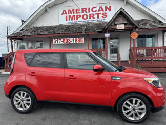 Used 2018 Kia Soul + image 1