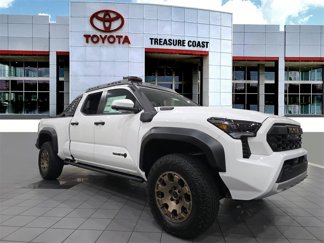 New 2025 Toyota Tacoma Trailhunter video 1