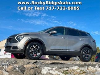 Used 2023 Kia Sportage LX image 1