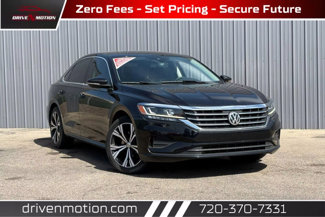 Used 2022 Volkswagen Passat 2.0T SE image 1