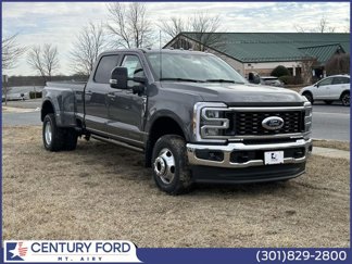 New 2025 Ford F350 Lariat image 1