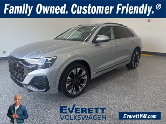 Used 2025 Audi Q8 Premium image 1