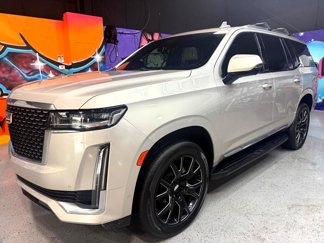 Used 2021 Cadillac Escalade Premium Luxury image 1