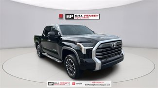 Used 2025 Toyota Tundra Limited image 1