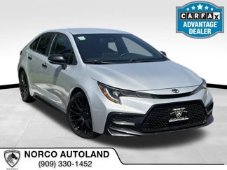 Used 2020 Toyota Corolla SE Nightshade image 1