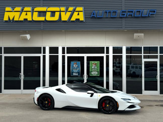 Used 2022 Ferrari SF90 Stradale image 1