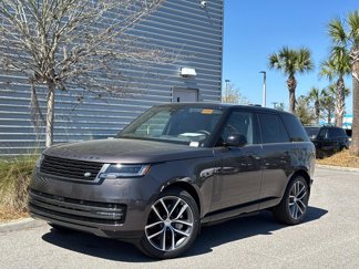 New 2025 Land Rover Range Rover SE image 1