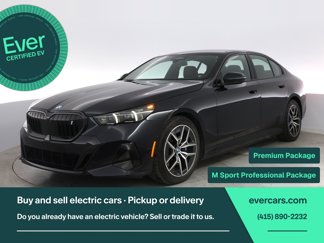 Used 2024 BMW i5 eDrive40i w/ M Sport Package image 1