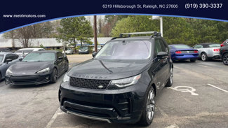 Used 2020 Land Rover Discovery Landmark image 1