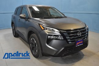 Used 2025 Nissan Rogue SV image 1