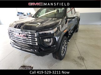 New 2025 GMC Canyon Denali image 1