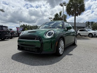 Used 2024 MINI Cooper S image 1